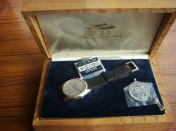 画像1: デッドストック 1972年 沖縄領土復帰記念 シチズン 箱.メダル付き 未調整 手巻き 国産時計博物館