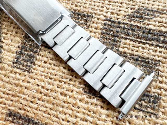 画像2: マルマン9 バネ式9ステンレスベルト 18〜22mm 未使用デッドストック70年代 [250921]