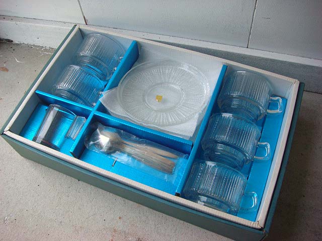 画像1: SOGAガラス 箱付きデッドストック 透明ガラス コーヒカップ＆ソーサー 5脚セット